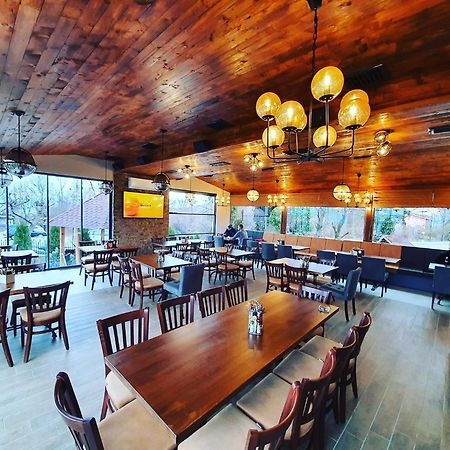 Villa Oskar 비톨라 외부 사진