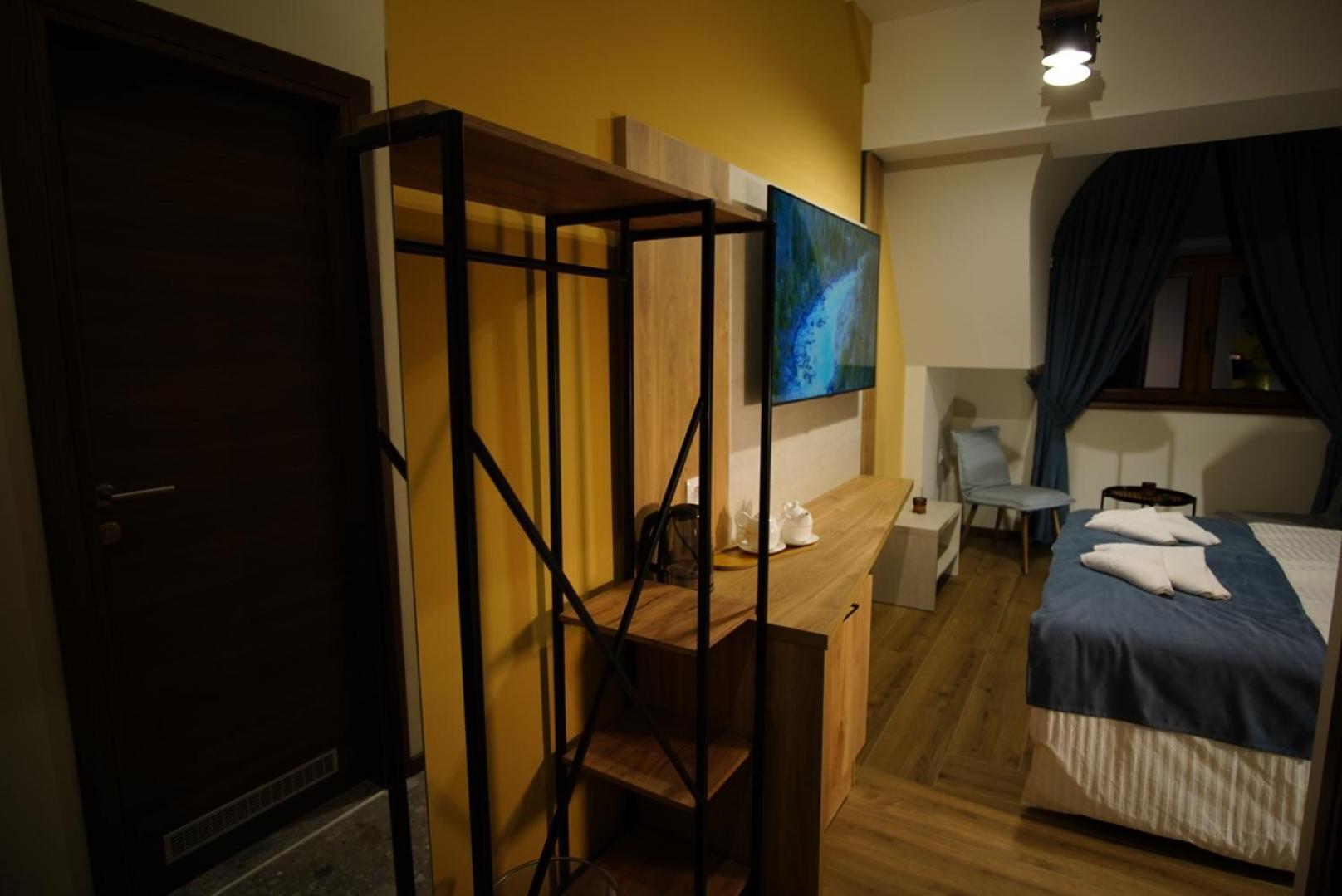 Villa Oskar 비톨라 외부 사진