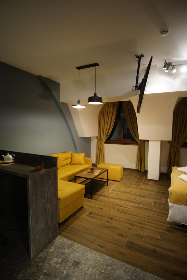 Villa Oskar 비톨라 외부 사진