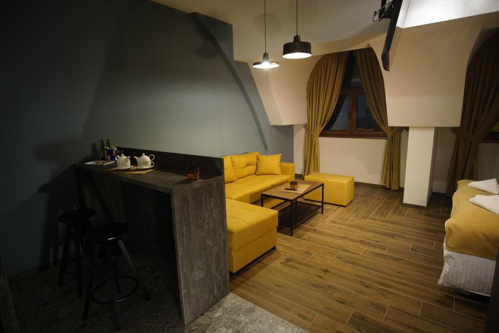 Villa Oskar 비톨라 외부 사진
